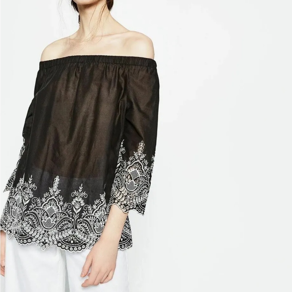 Zara Off The Shoulder Black & White Embroidered Top - Small